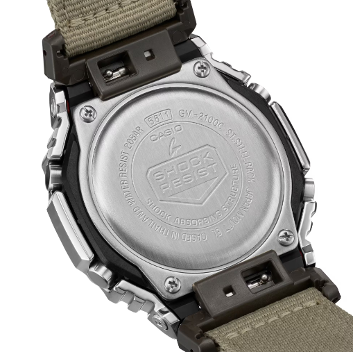 G-Shock GM Grisâtre