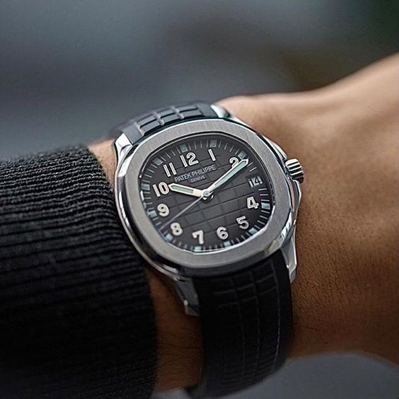 Patek Philippe Aquanaut Noir