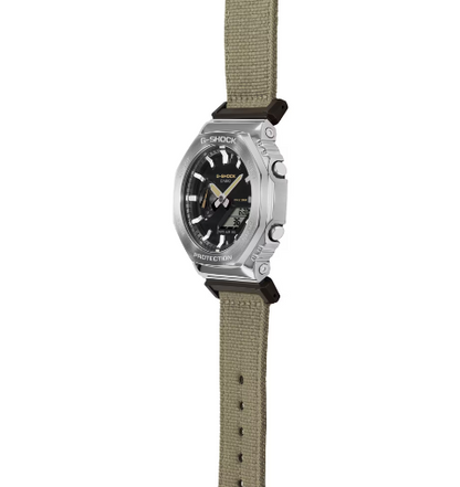 G-Shock GM Grisâtre