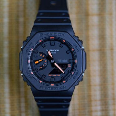 G-Shock Casio Black & Orange